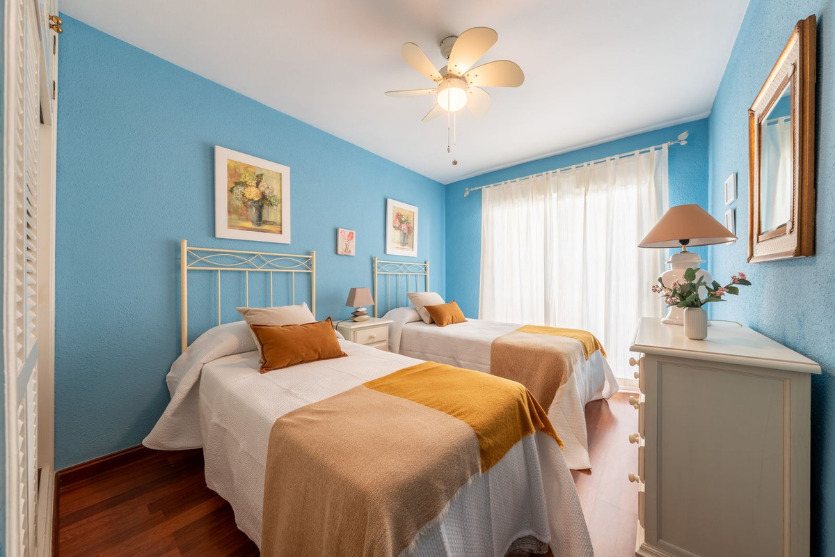 Se vende Apartamento Planta Media de 1 dormitorios en Costa Del Sol, Málaga, España
