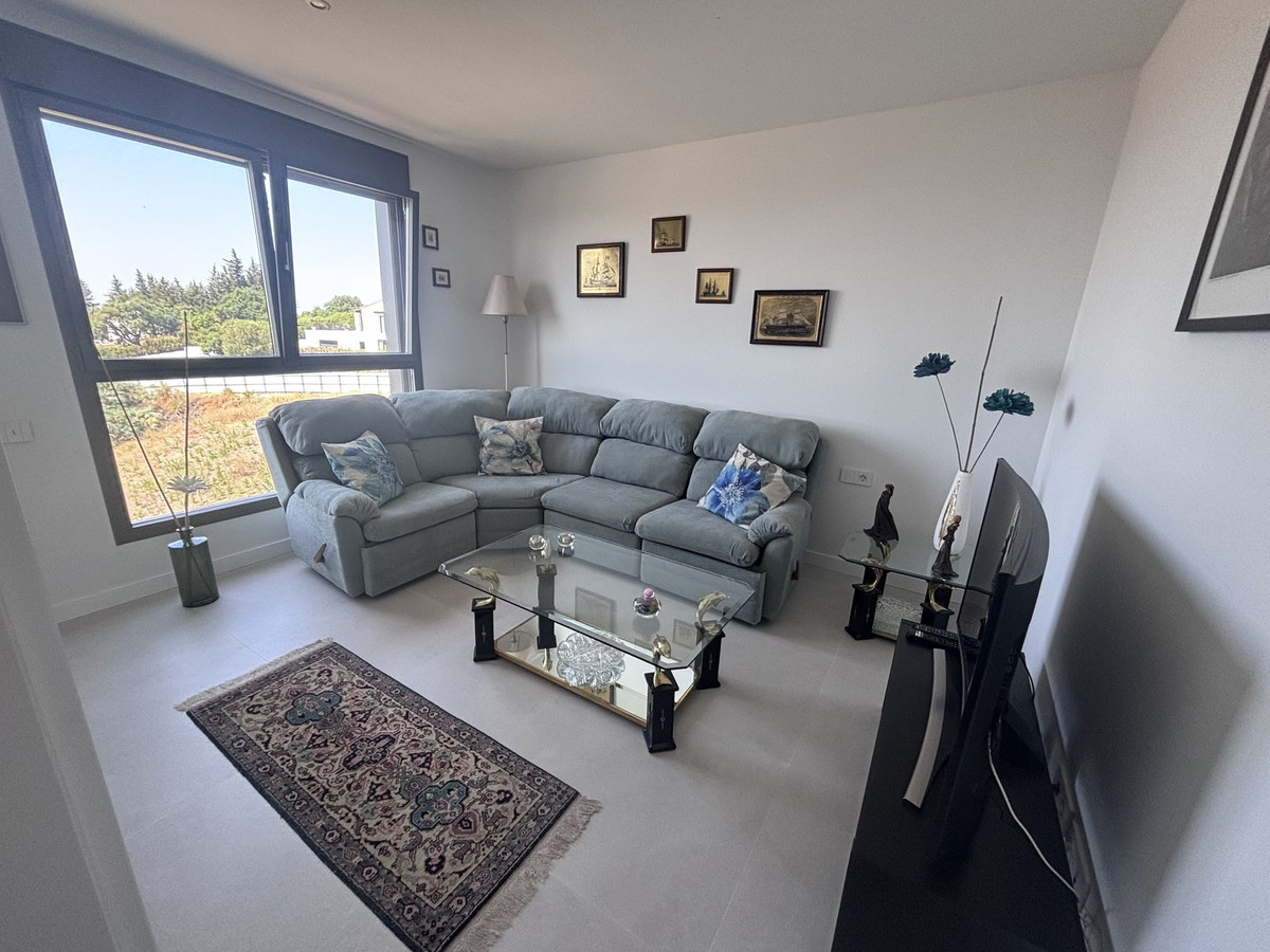 3 Bed Apartment for sale in Selwo Costa Del Sol, Málaga, Spain