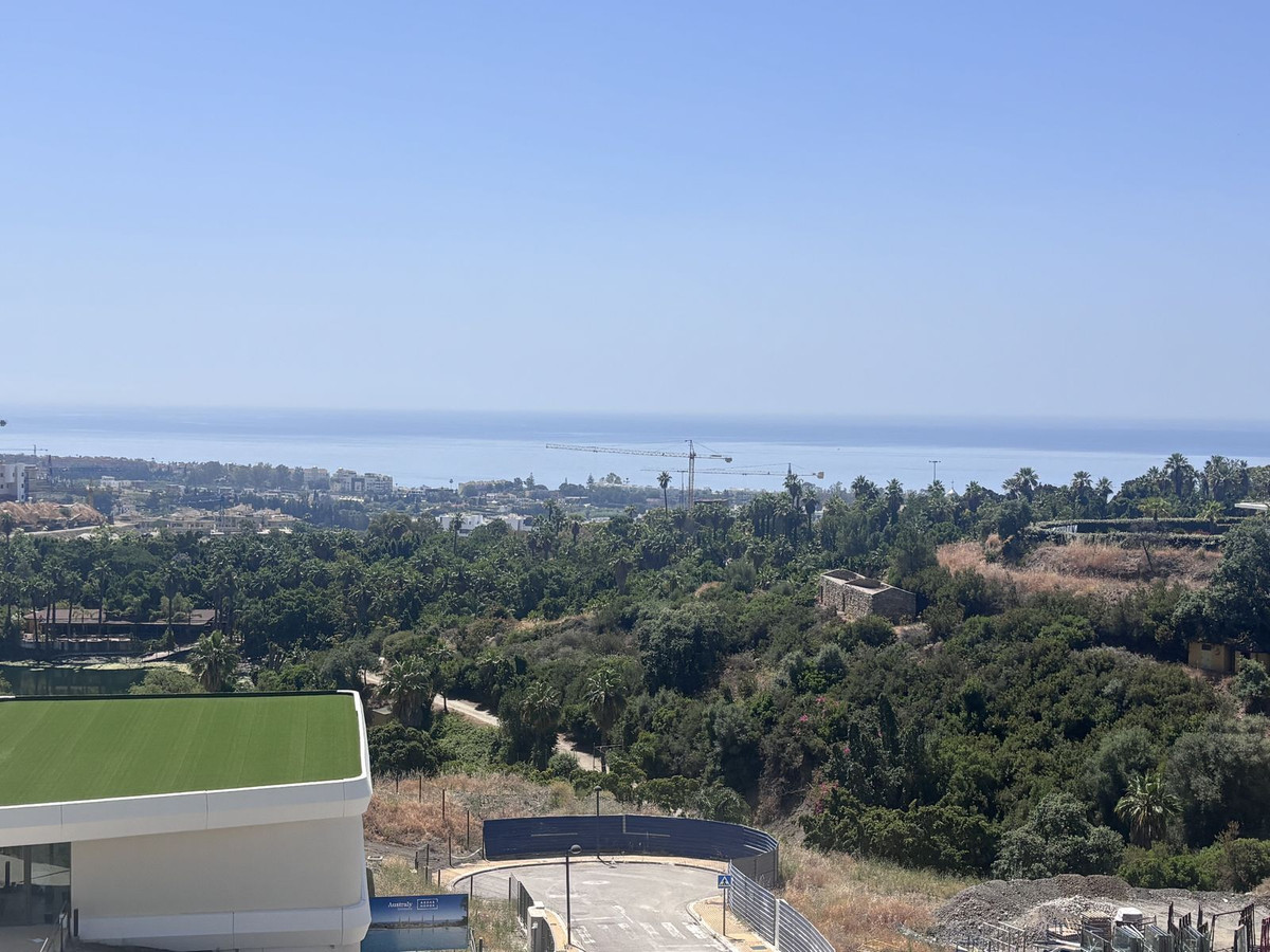 3 Bed Apartment for sale in Selwo Costa Del Sol, Málaga, Spain