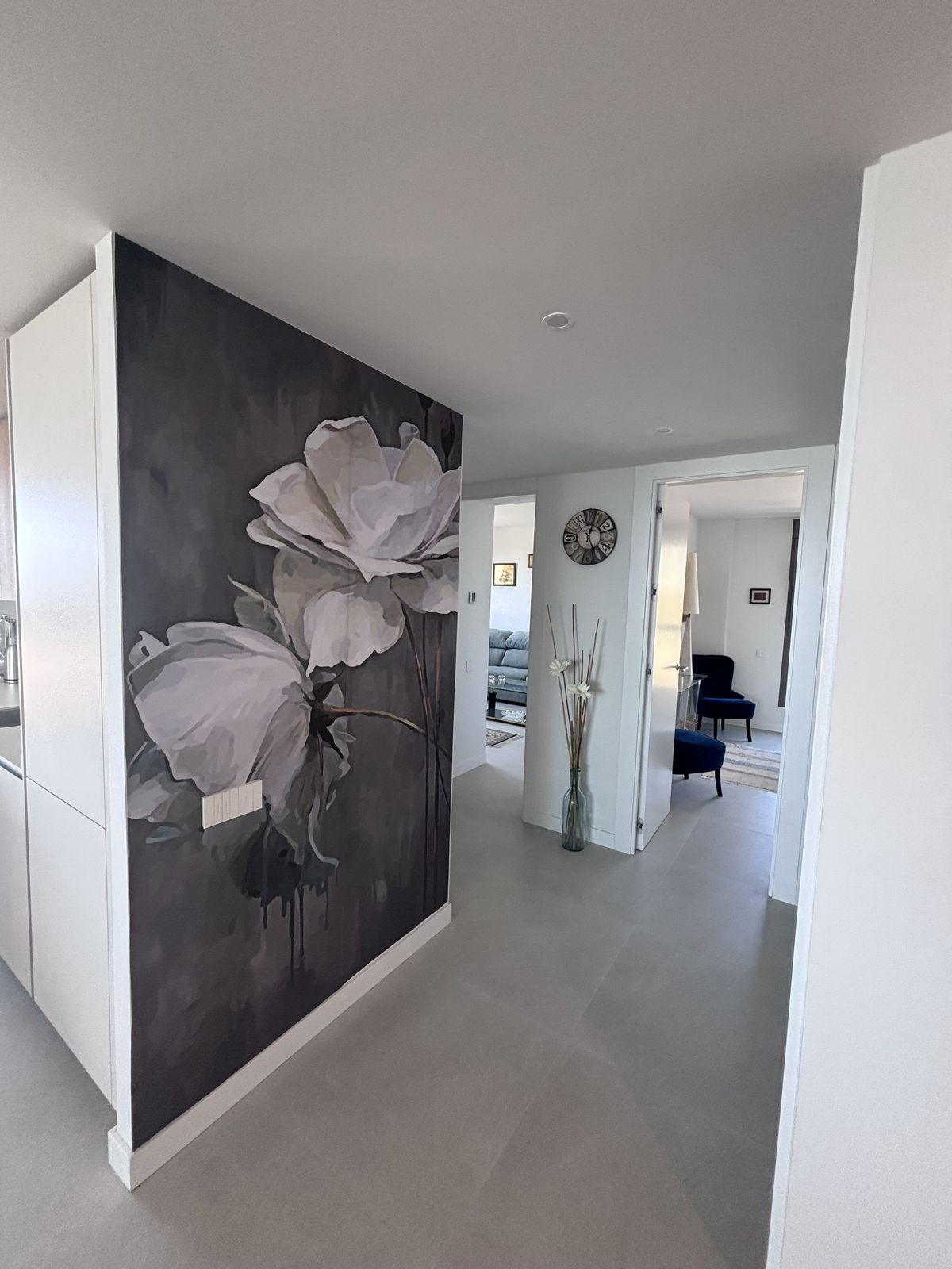 3 Bed Apartment for sale in Selwo Costa Del Sol, Málaga, Spain
