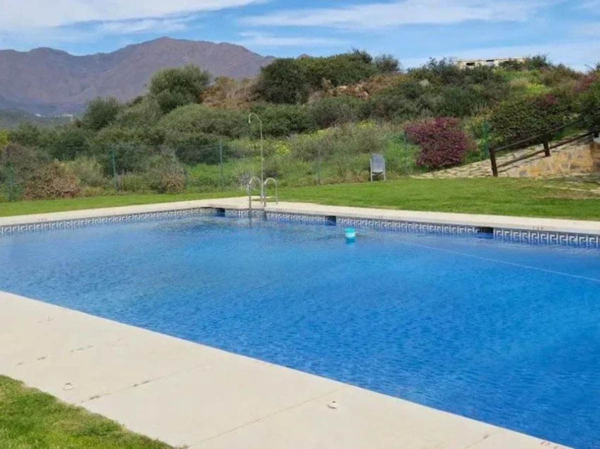 Se vende Apartamento Planta Baja de 4 dormitorios en Costa Del Sol, Málaga, España