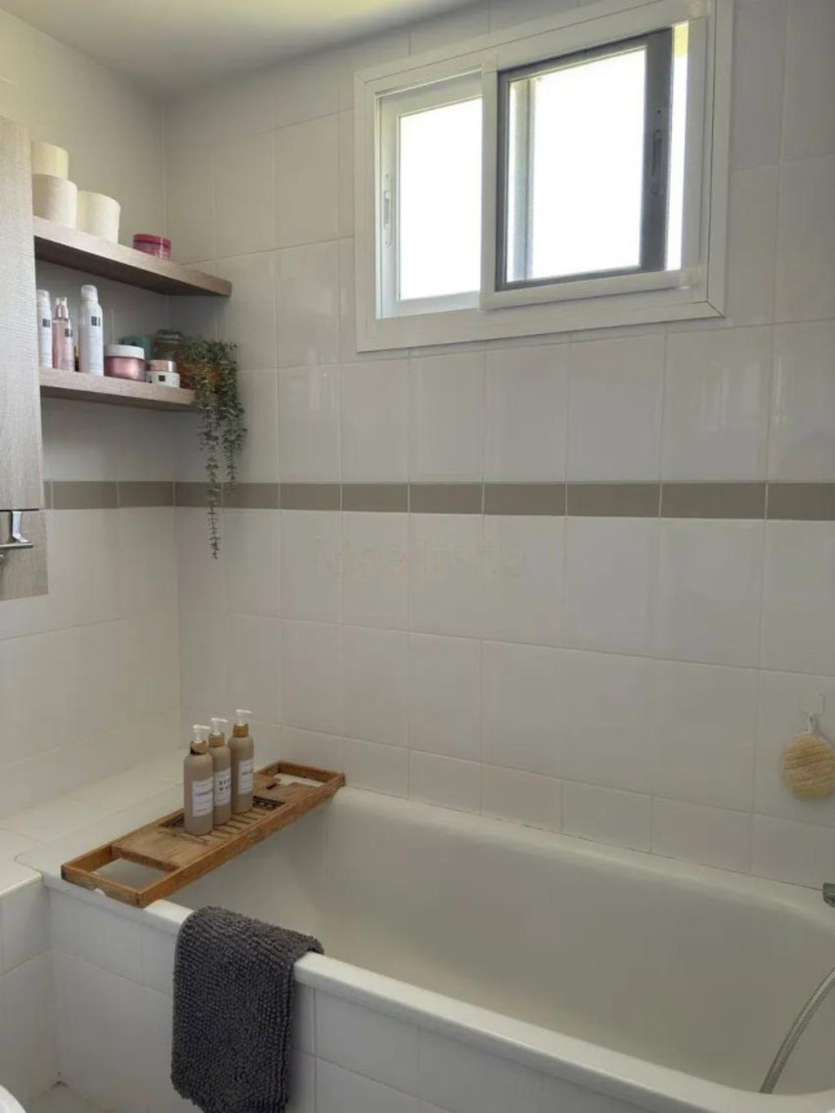 Se vende Apartamento Planta Baja de 4 dormitorios en Costa Del Sol, Málaga, España