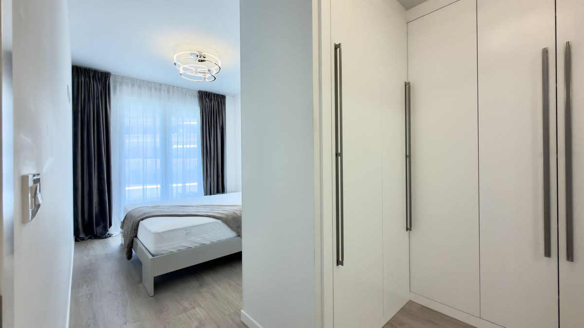 Se vende Apartamento Planta Media de 3 dormitorios en Costa Del Sol, Málaga, España