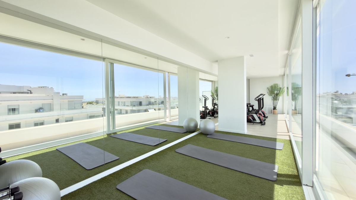 Se vende Apartamento Planta Media de 3 dormitorios en Costa Del Sol, Málaga, España