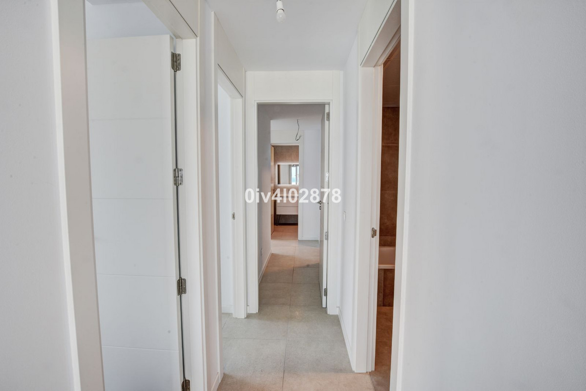 Se vende Apartamento Planta Media de 3 dormitorios en Costa Del Sol, Málaga, España