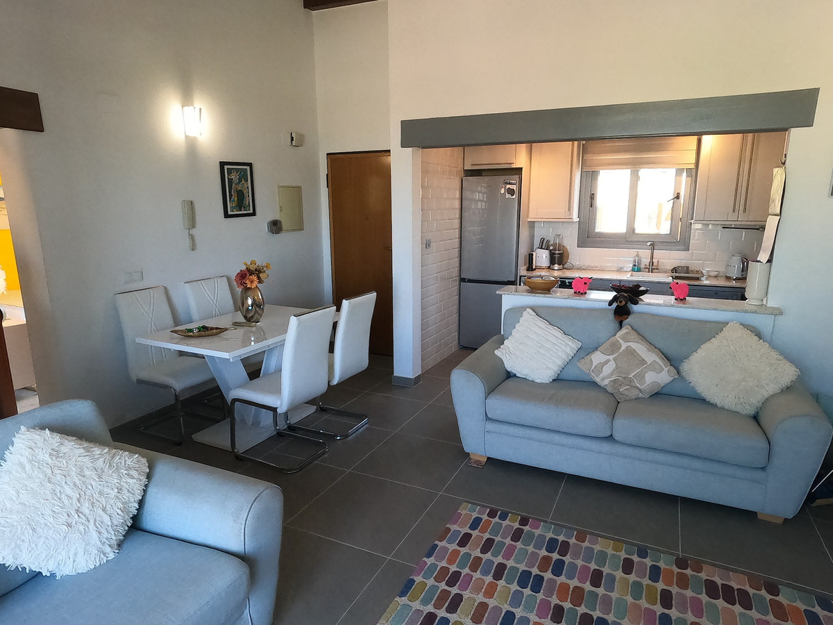 2 Bed Apartment for sale in La Finca Golf Costa Blanca, Alicante, Spain