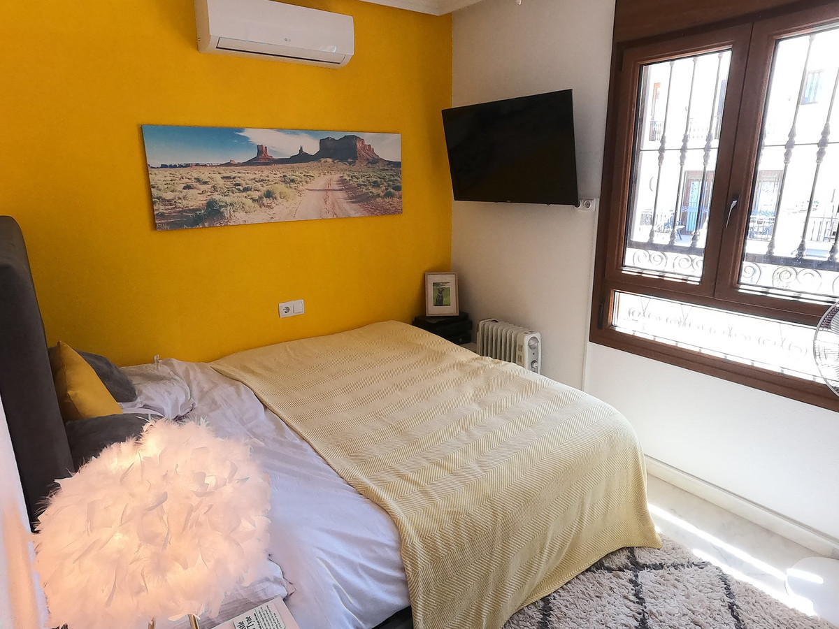 2 Bed Apartment for sale in La Finca Golf Costa Blanca, Alicante, Spain