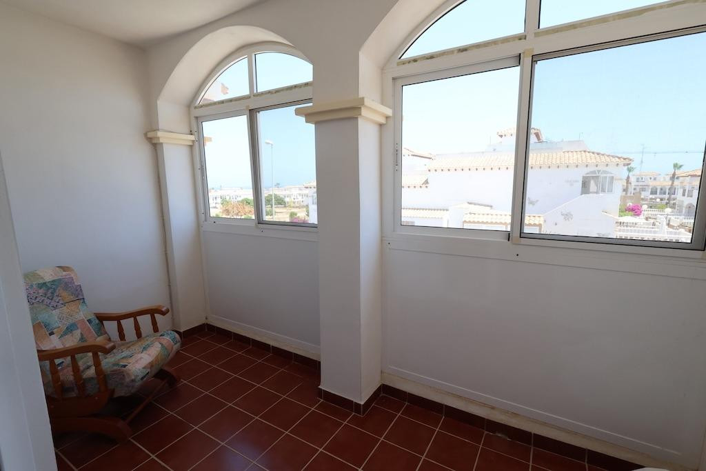 2 Bed Apartment for sale in La Ciñuelica Costa Blanca, Alicante, Spain