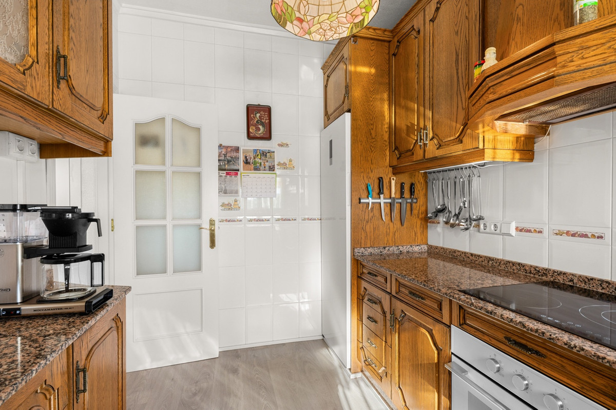 Se vende Villa - Chalet de 3 dormitorios en Costa Blanca, Alicante, España