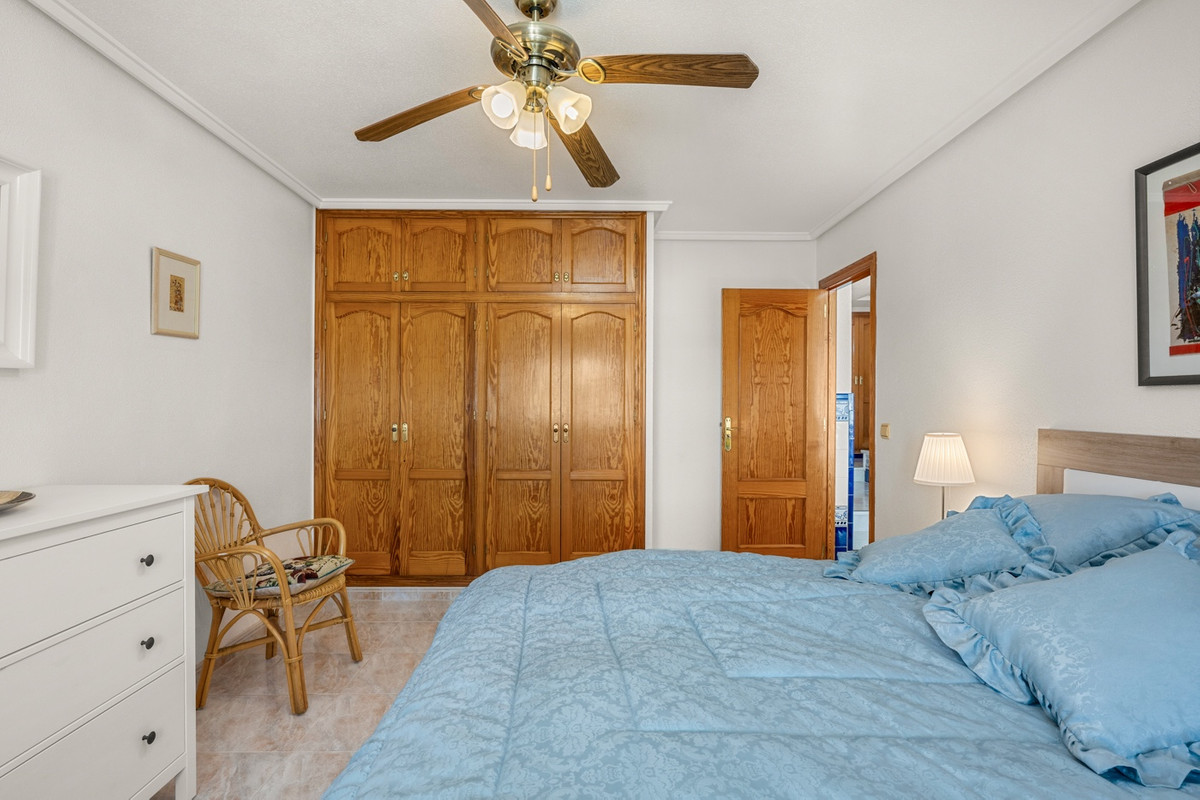 Se vende Villa - Chalet de 3 dormitorios en Costa Blanca, Alicante, España