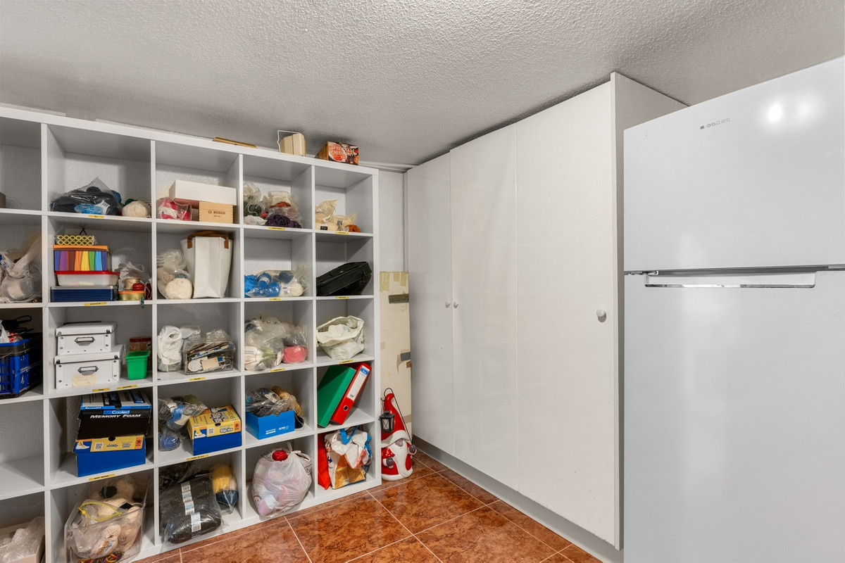 Se vende Villa - Chalet de 3 dormitorios en Costa Blanca, Alicante, España