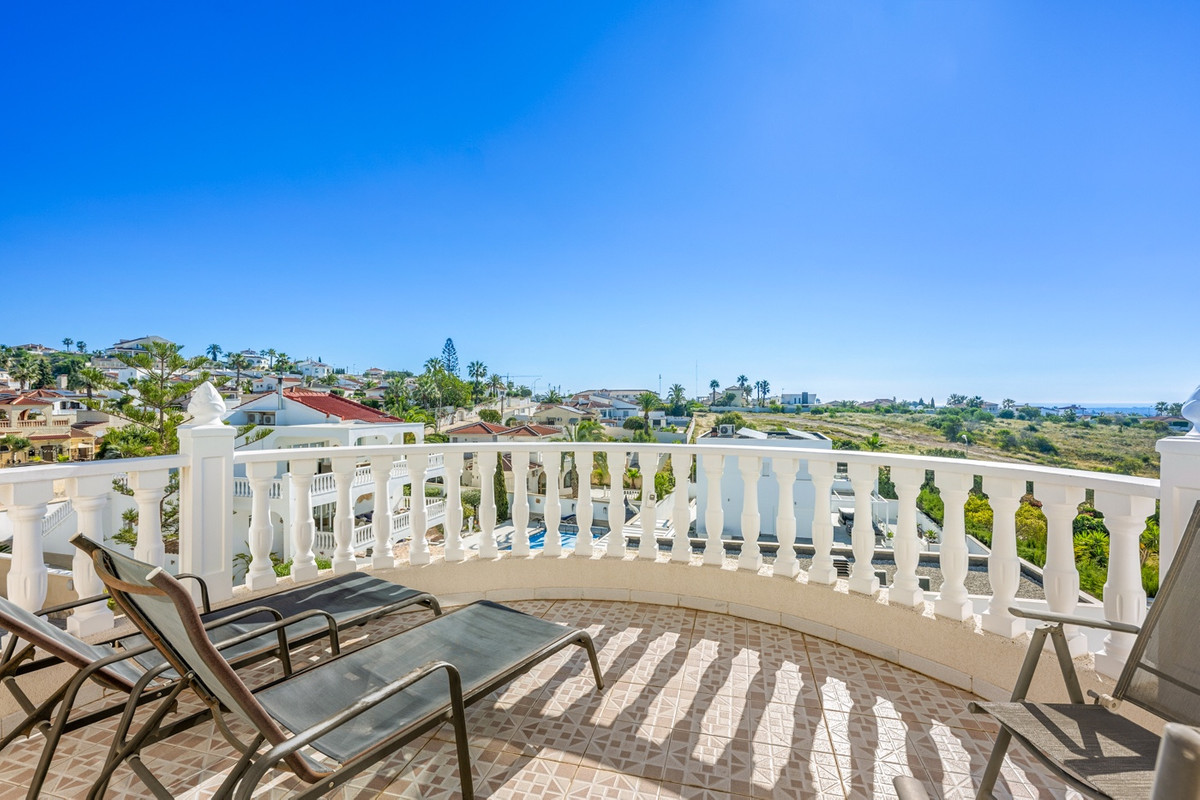 Se vende Villa - Chalet de 3 dormitorios en Costa Blanca, Alicante, España