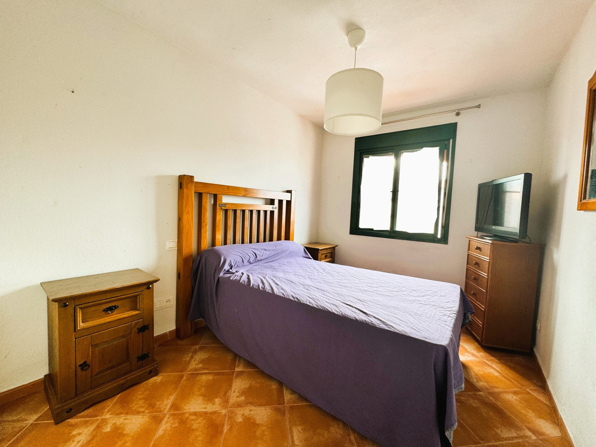 Se vende Apartamento Planta Media de 2 dormitorios en Costa Del Sol, Málaga, España