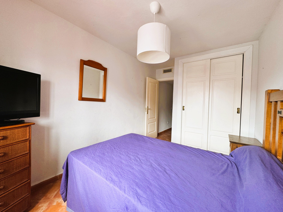 Se vende Apartamento Planta Media de 2 dormitorios en Costa Del Sol, Málaga, España