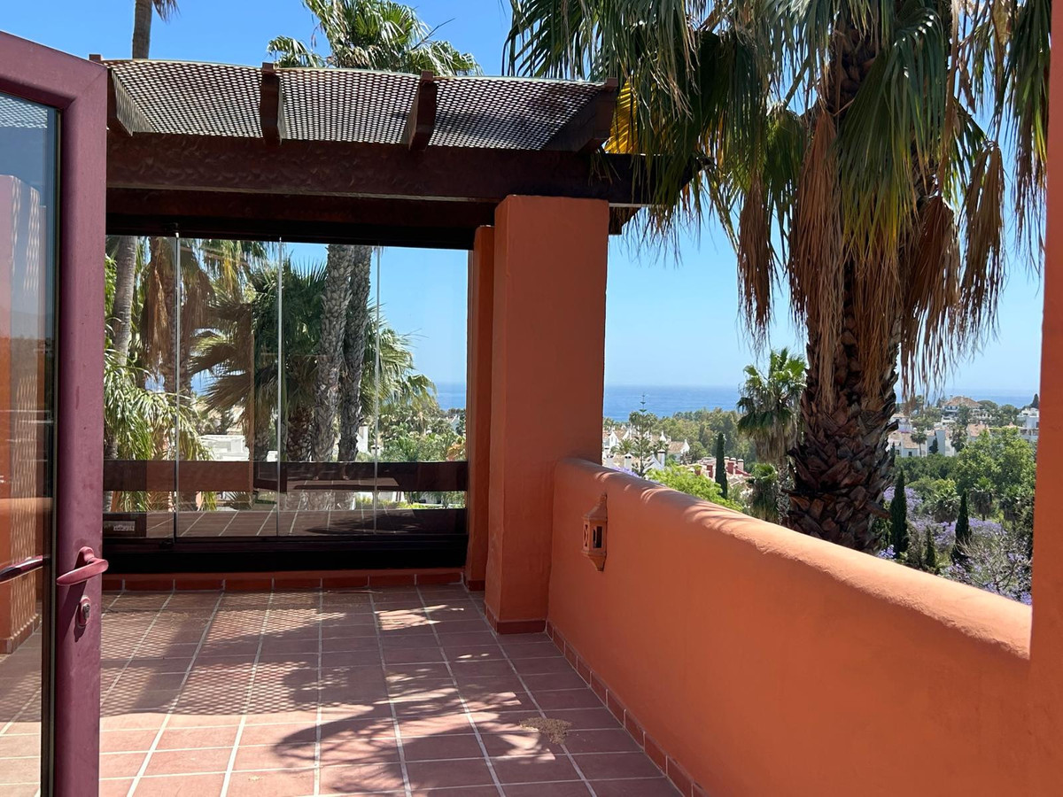 4 Bed Townhouse for sale in The Golden Mile Costa Del Sol, Málaga, Spain