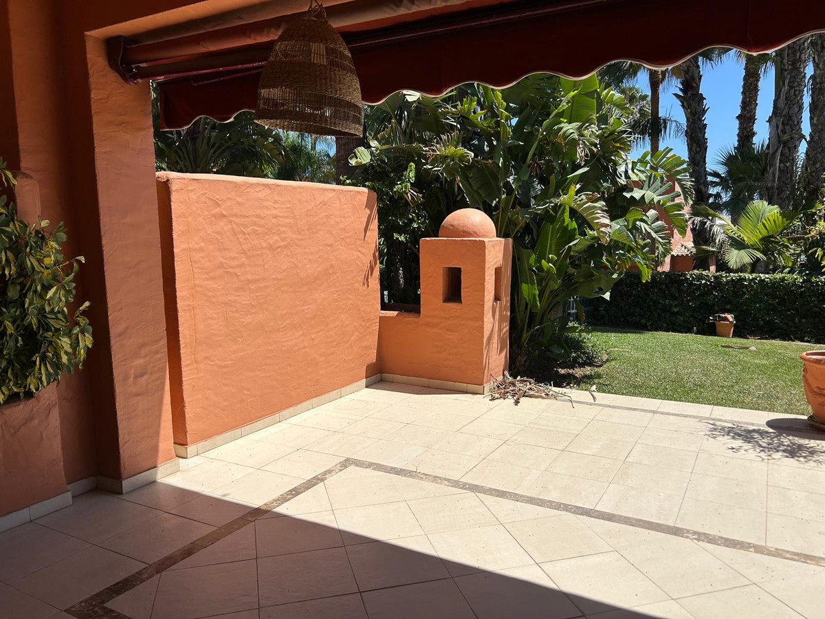 4 Bed Townhouse for sale in The Golden Mile Costa Del Sol, Málaga, Spain