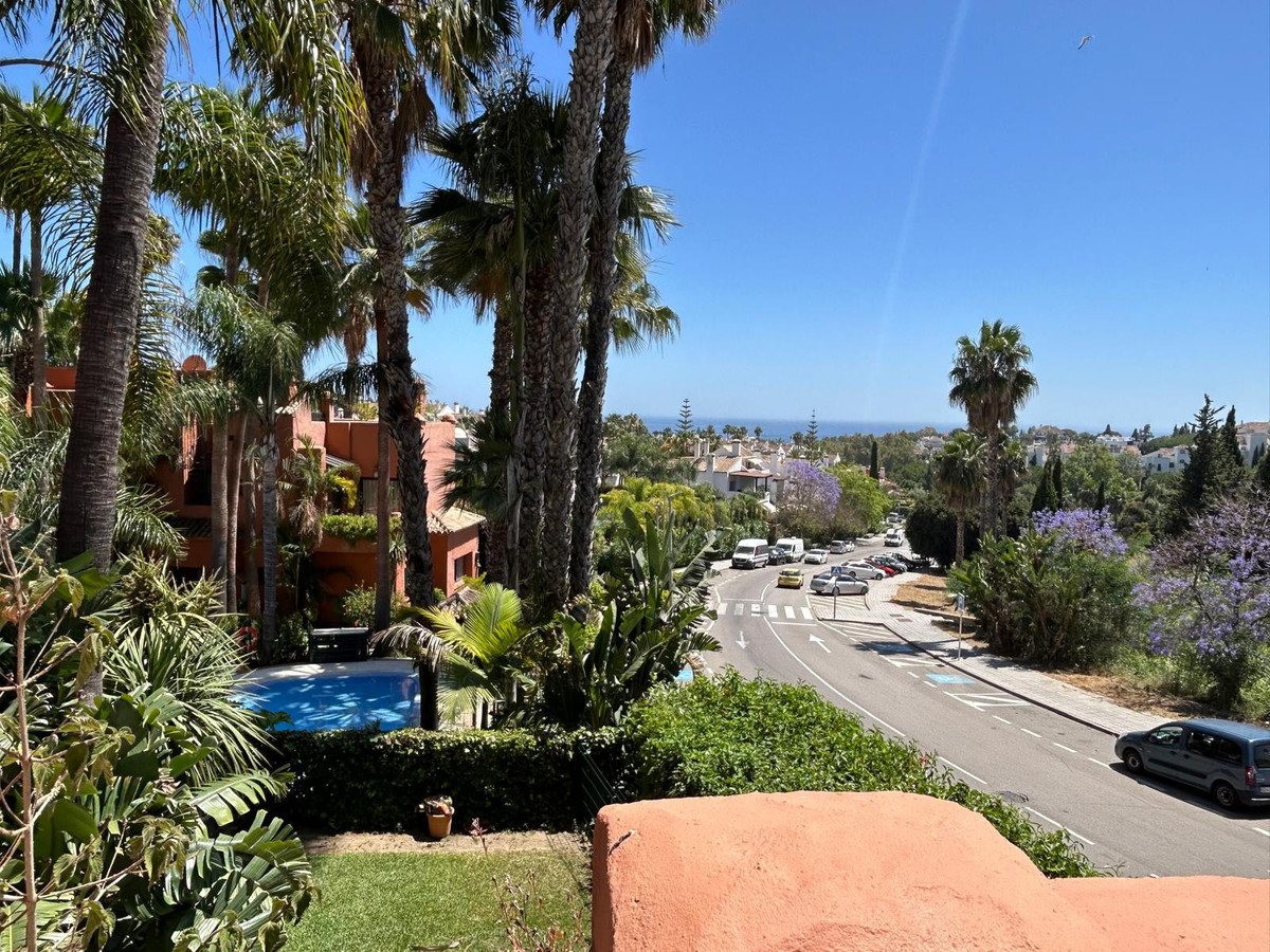 4 Bed Townhouse for sale in The Golden Mile Costa Del Sol, Málaga, Spain