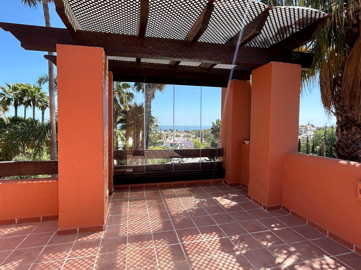 4 Bed Townhouse for sale in The Golden Mile Costa Del Sol, Málaga, Spain