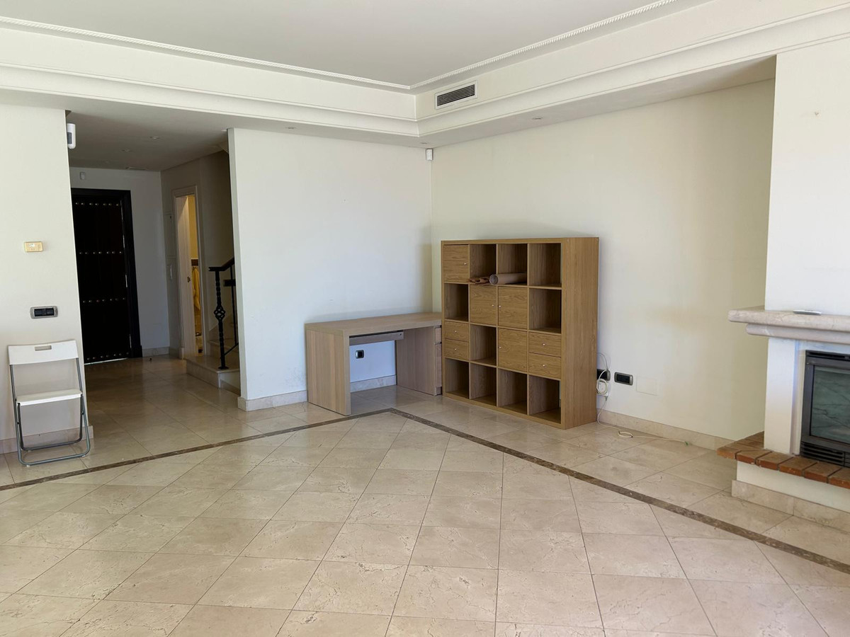 4 Bed Townhouse for sale in The Golden Mile Costa Del Sol, Málaga, Spain