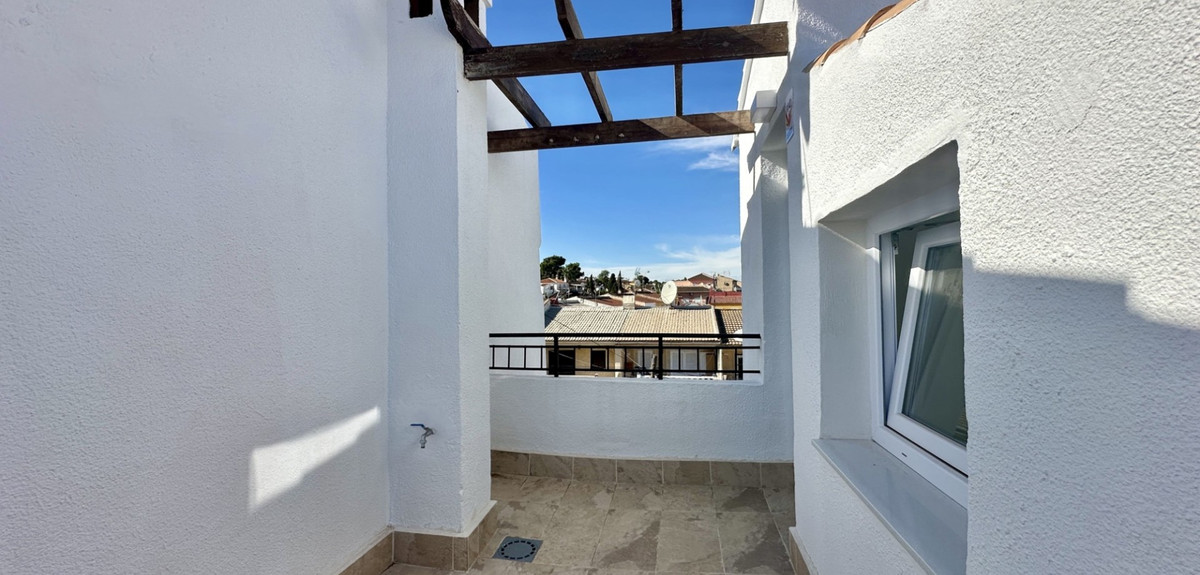Se vende Adosada de 3 dormitorios en Costa Blanca, Alicante, España