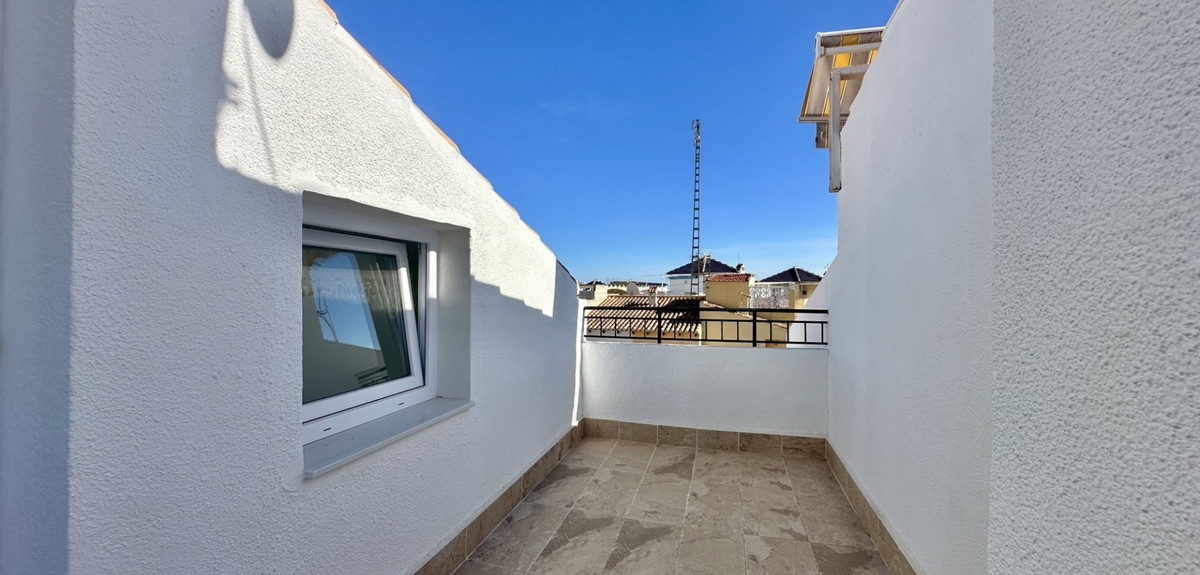 Se vende Adosada de 3 dormitorios en Costa Blanca, Alicante, España