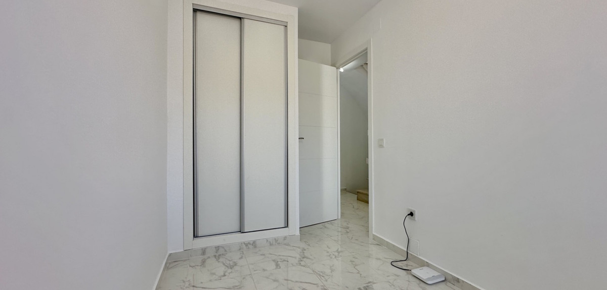 Se vende Adosada de 3 dormitorios en Costa Blanca, Alicante, España