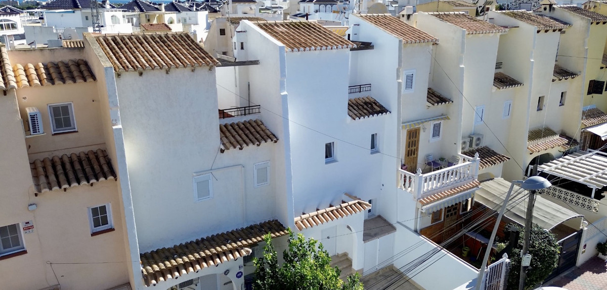 Se vende Adosada de 3 dormitorios en Costa Blanca, Alicante, España