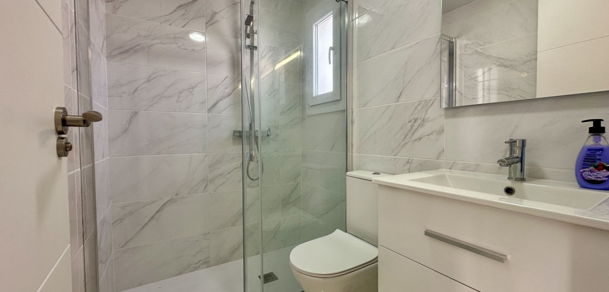 Se vende Adosada de 3 dormitorios en Costa Blanca, Alicante, España