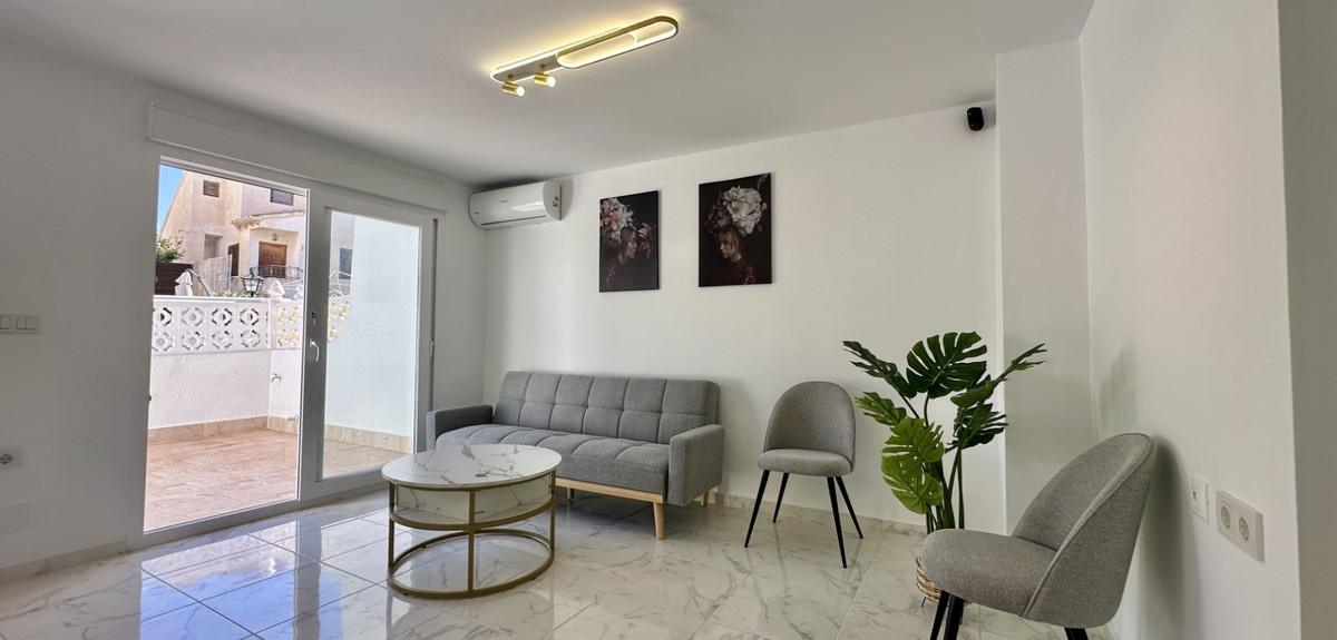 Se vende Adosada de 3 dormitorios en Costa Blanca, Alicante, España