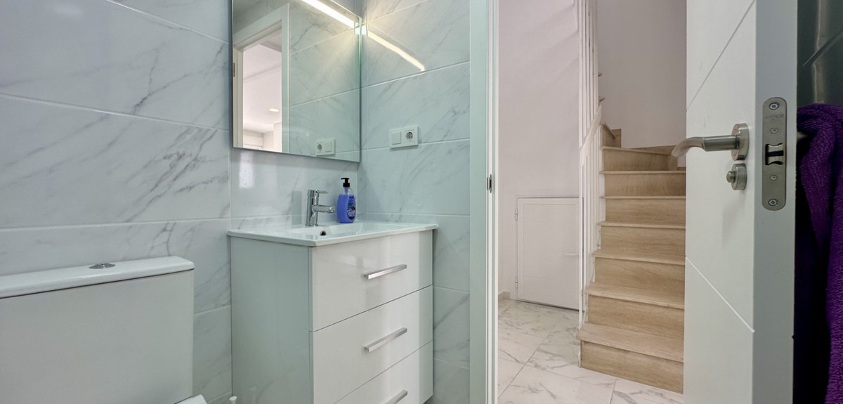 Se vende Adosada de 3 dormitorios en Costa Blanca, Alicante, España
