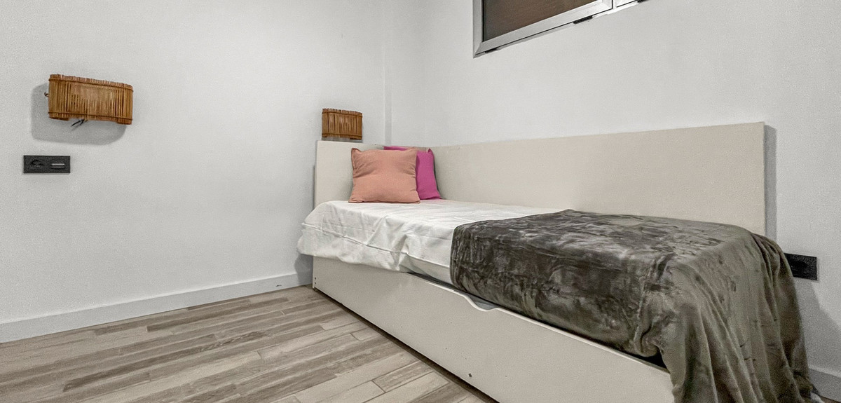 Se vende Apartamento Planta Baja de 2 dormitorios en Costa Blanca, Alicante, España