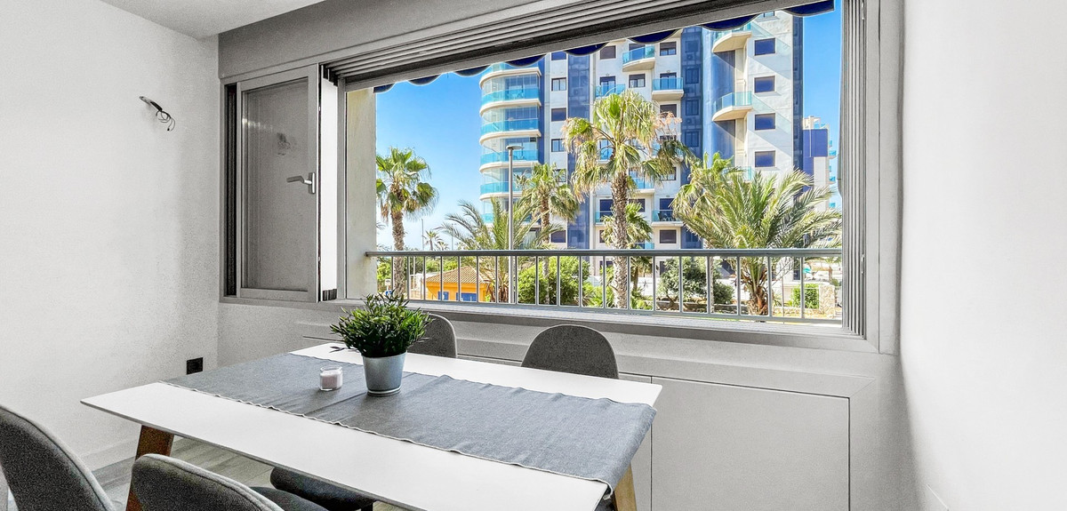 Se vende Apartamento Planta Baja de 2 dormitorios en Costa Blanca, Alicante, España