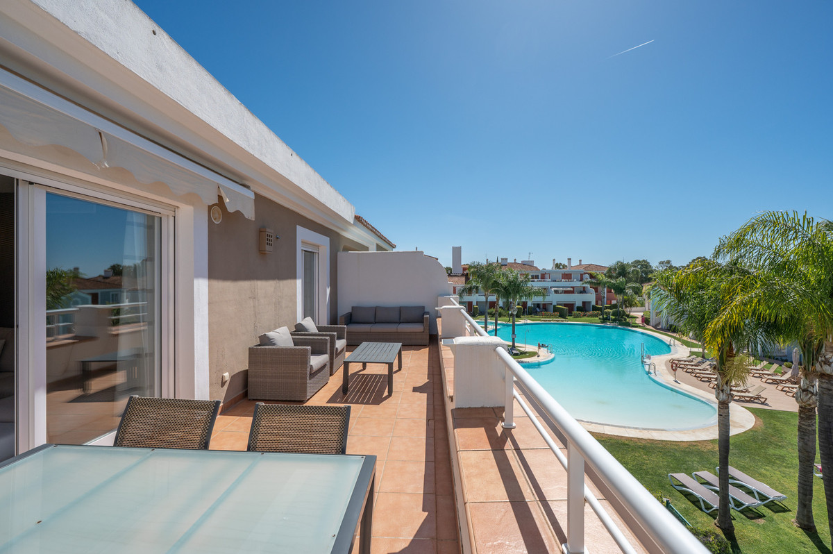 Se vende Ático de 2 dormitorios en Costa Del Sol, Málaga, España