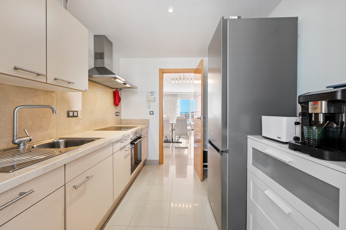 Se vende Ático de 2 dormitorios en Costa Del Sol, Málaga, España