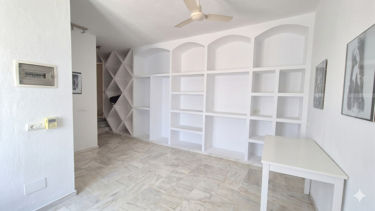 3 Bed Townhouse for sale in El Madroñal Costa Del Sol, Málaga, Spain