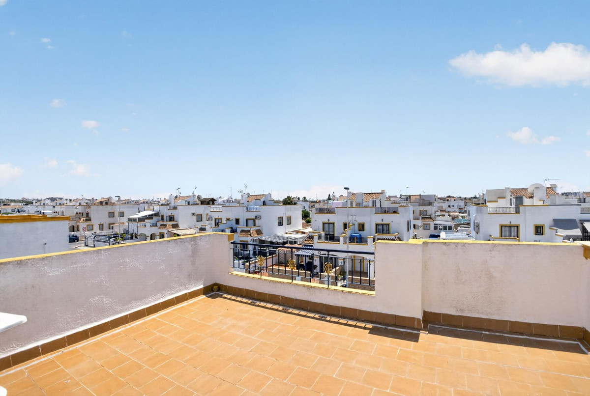 3 Bed Apartment for sale in La Siesta Costa Blanca, Alicante, Spain