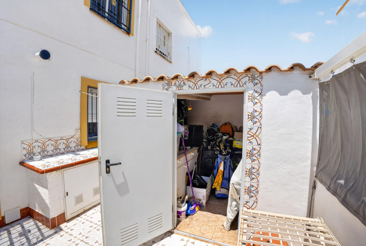 3 Bed Apartment for sale in La Siesta Costa Blanca, Alicante, Spain