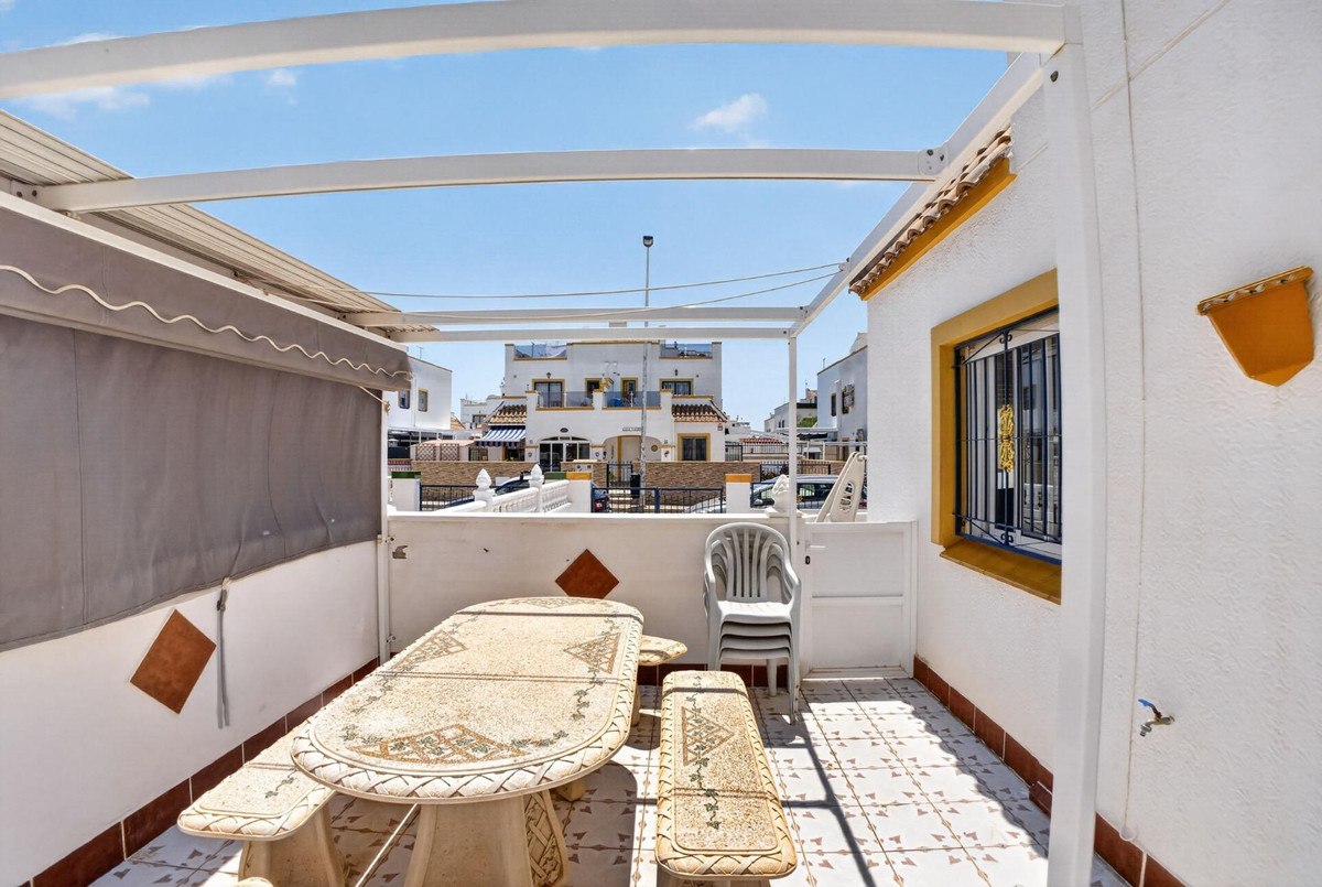 3 Bed Apartment for sale in La Siesta Costa Blanca, Alicante, Spain