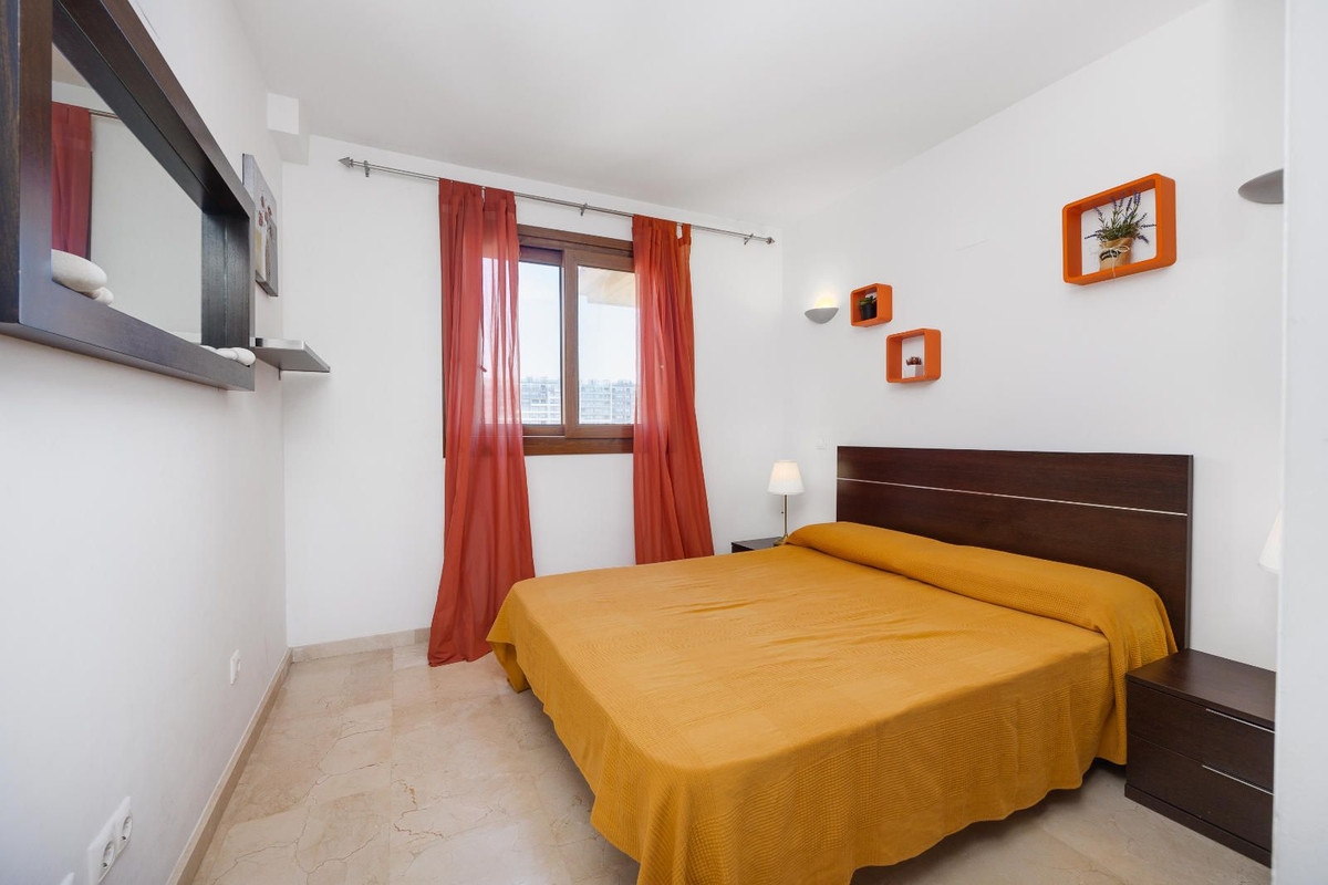 Se vende Apartamento Planta Media de 2 dormitorios en Costa Blanca, Alicante, España