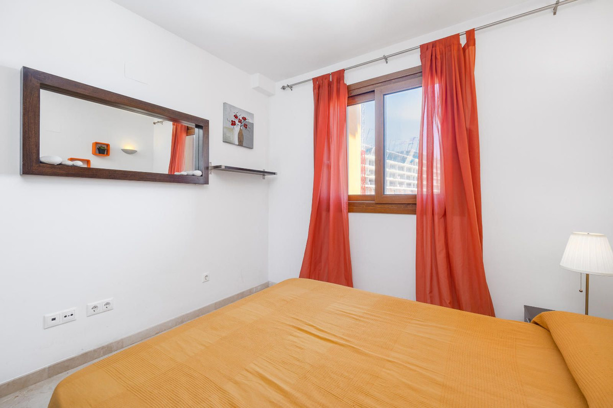 Se vende Apartamento Planta Media de 2 dormitorios en Costa Blanca, Alicante, España