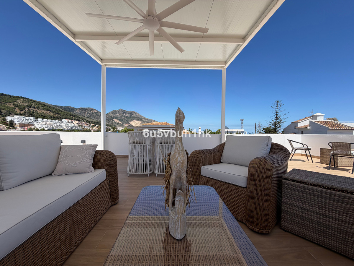 4 Bed Townhouse for sale in Benalmadena Costa Costa Del Sol, Málaga, Spain