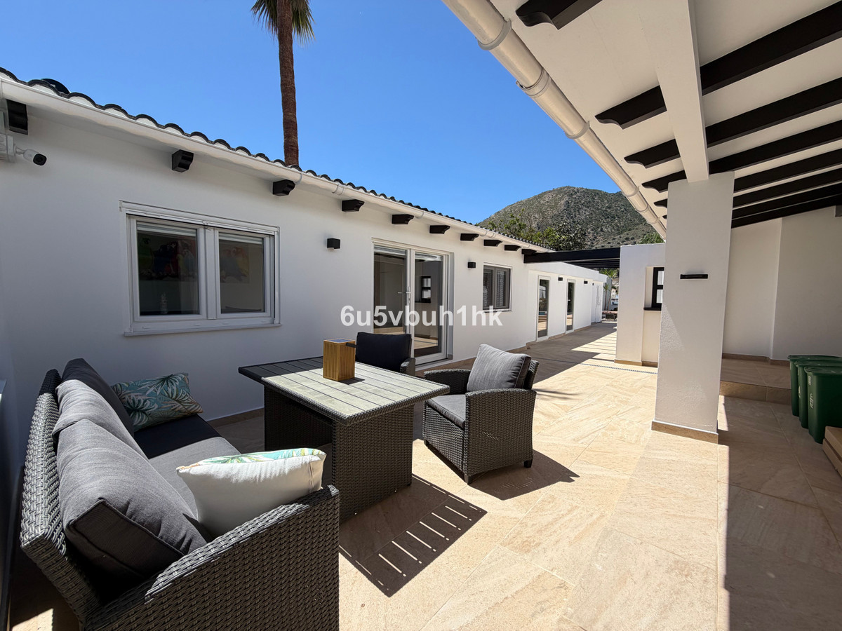 4 Bed Townhouse for sale in Benalmadena Costa Costa Del Sol, Málaga, Spain