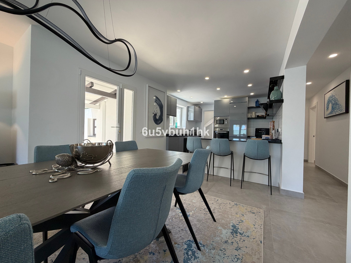4 Bed Townhouse for sale in Benalmadena Costa Costa Del Sol, Málaga, Spain