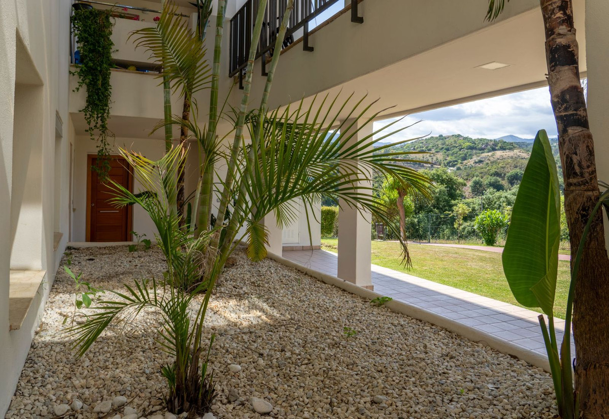 3 Bed Apartment for sale in Estepona Costa Del Sol, Málaga, Spain