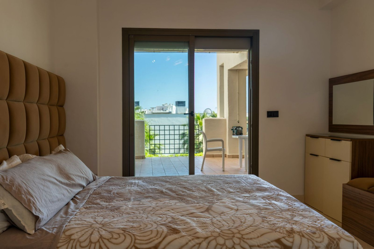 3 Bed Apartment for sale in Estepona Costa Del Sol, Málaga, Spain