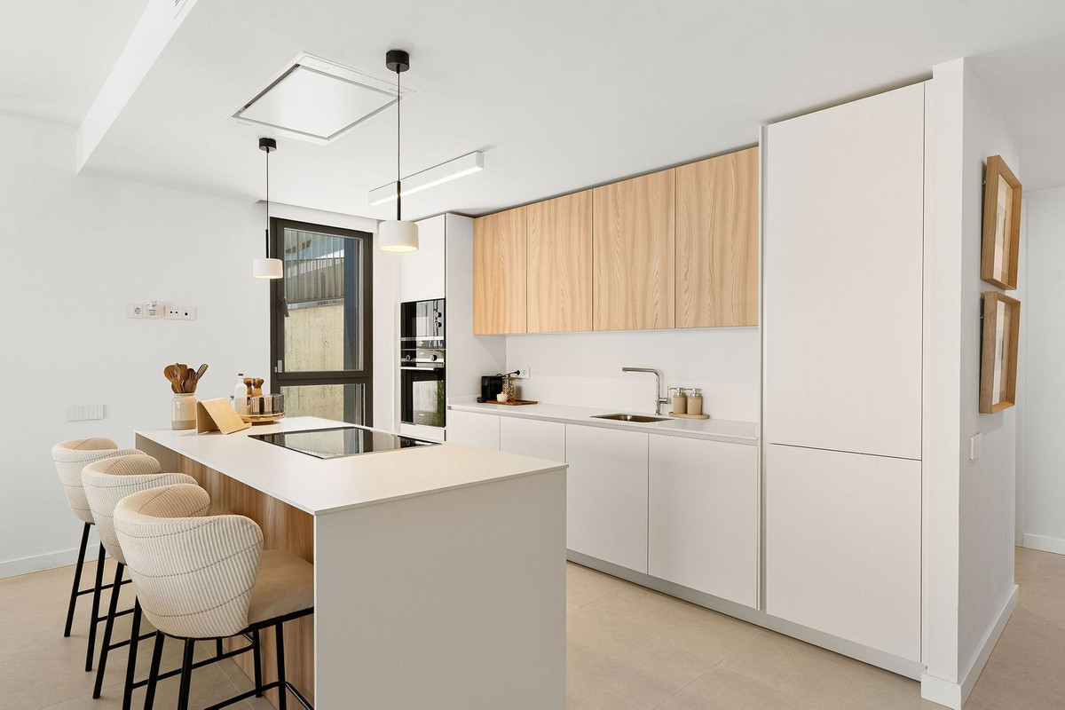 3 Bed Apartment for sale in Selwo Costa Del Sol, Málaga, Spain