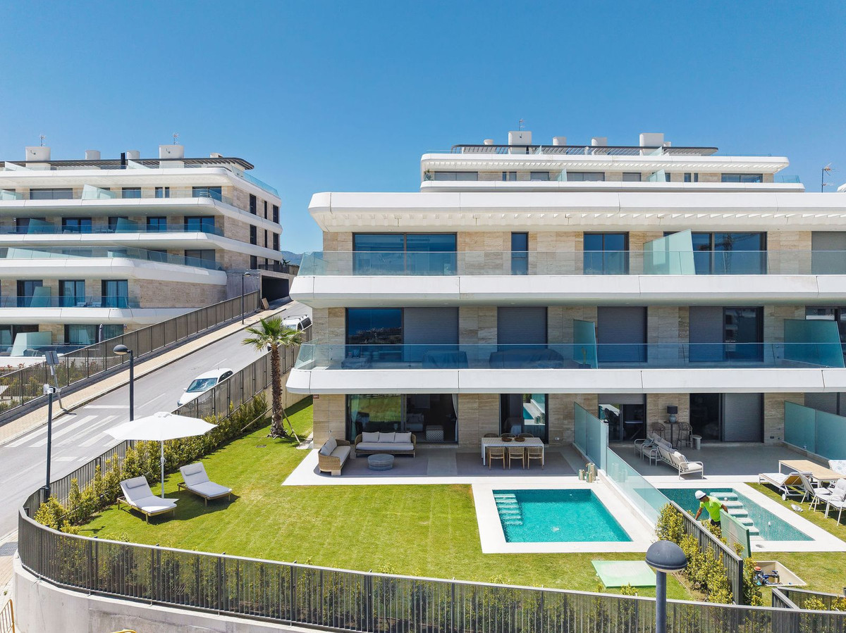 3 Bed Apartment for sale in Selwo Costa Del Sol, Málaga, Spain