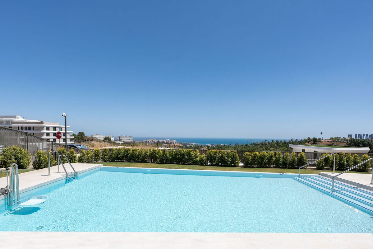 3 Bed Apartment for sale in Selwo Costa Del Sol, Málaga, Spain
