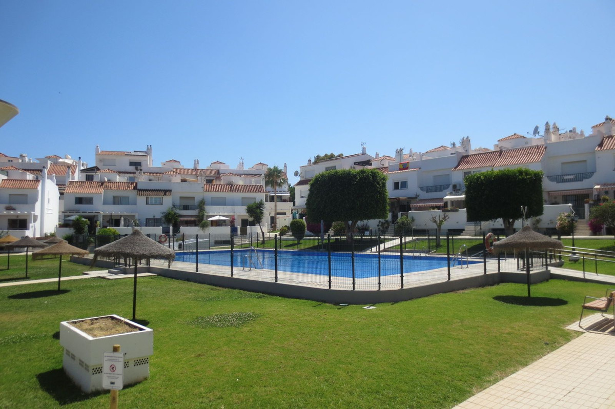 3 Bed Townhouse for sale in Mijas Costa Costa Del Sol, Málaga, Spain