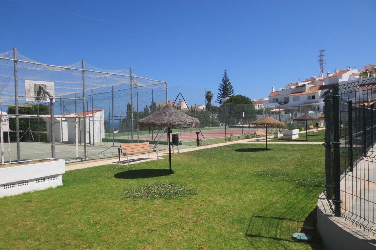 3 Bed Townhouse for sale in Mijas Costa Costa Del Sol, Málaga, Spain